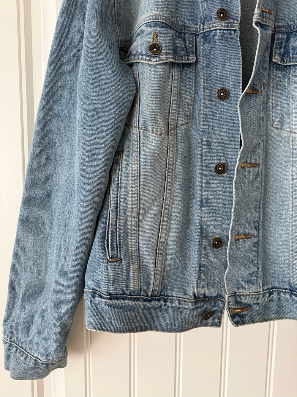 Denver Hayes Denim Jean Jacket. Size Large. - Picture 2 of 12